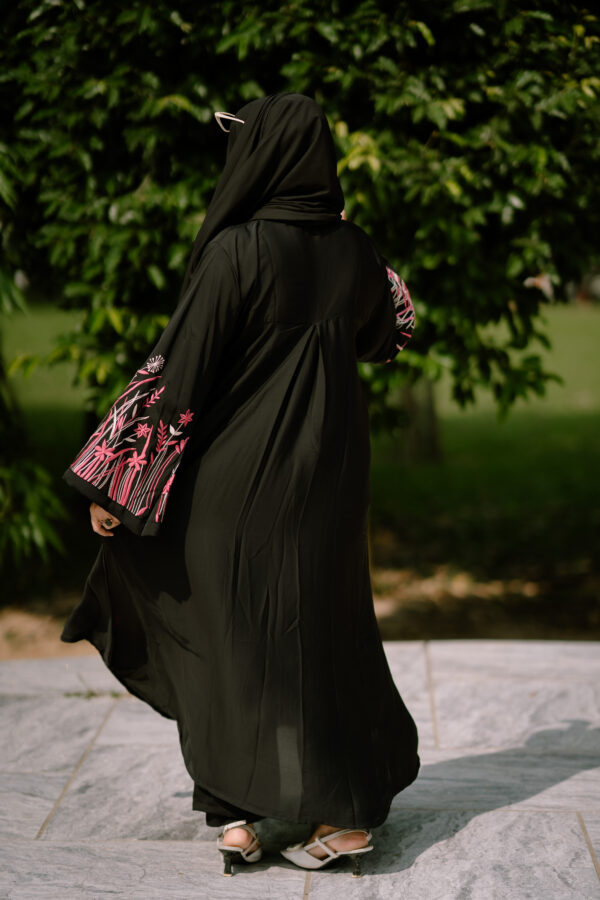Embroidery Abaya - Image 5